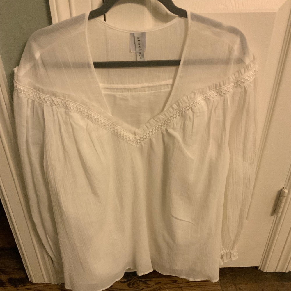 Steele White Tunic